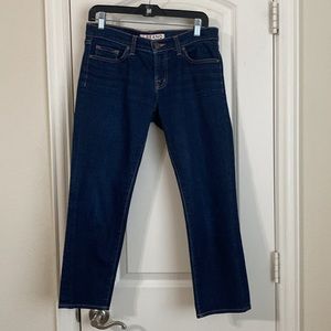 J Brand dark Denim Cut 823 in “935 ink” Size 28